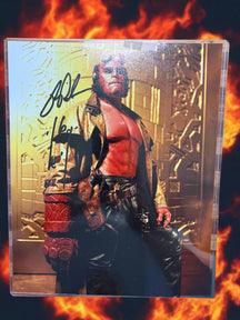 HELLBOY PHOTOGRAPH - SIGNED BY RON PEARLMAN WITH COA