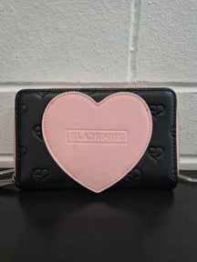 Blackpink AOP Heart zip around wallet