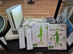Wii Fit Complete Bundle - out of box