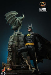 Hot Toys- Batman (1989) - Batman Deluxe 1:6 Scale Figure