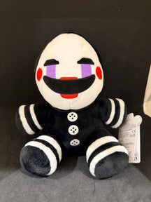 FIVE NIGHTS AT FREDDY'S MARIONETTE PLUSH 8