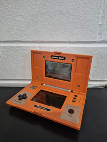 1982 Nintendo Donkey Kong Game & Watch console